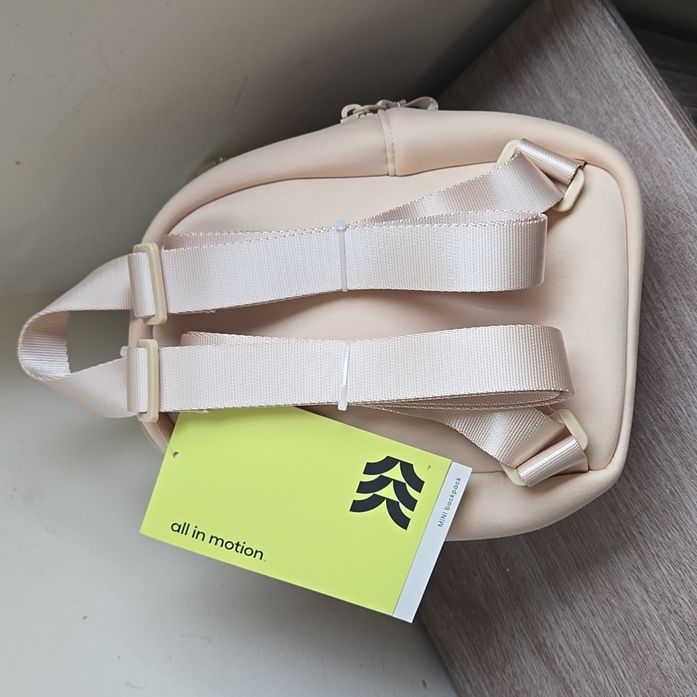 NWT All In Motion Neoprene Mini Backpack Cream - Picture 6 of 9